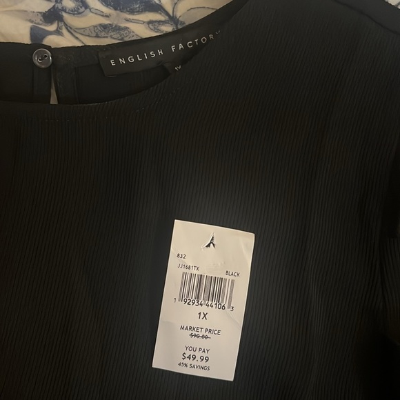 English Factory Puff Sleeve Top Size 1X - Picture 3 of 4